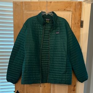 Patagonia Dark Green Puffer Jacket